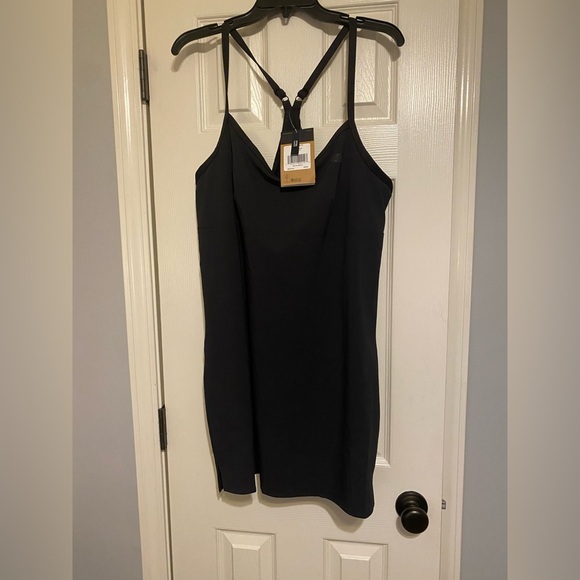 The North Face Black Active Dress - Picture 1 of 7